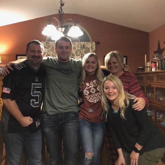 Meet your Posher, Tyler - Picture 1 of 1